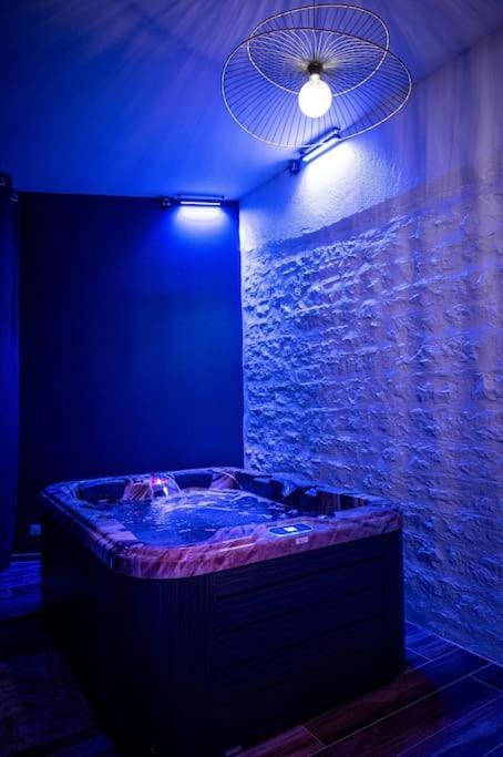 Love Room Spa Privatif Villefranche-sur-Saône 외부 사진