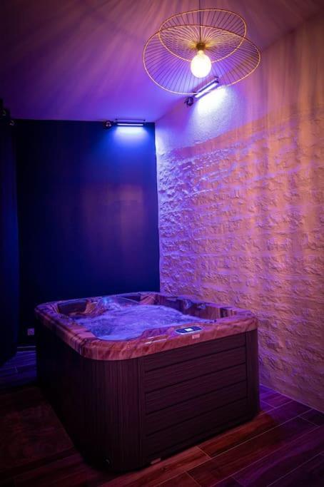 Love Room Spa Privatif Villefranche-sur-Saône 외부 사진